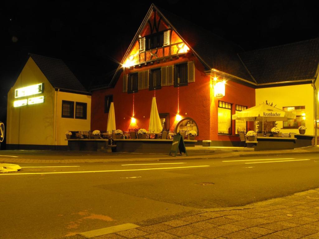 Beim Holzschnitzer Hotel Dreis-Brück Kültér fotó